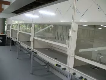 Professional installation of fume cupboards